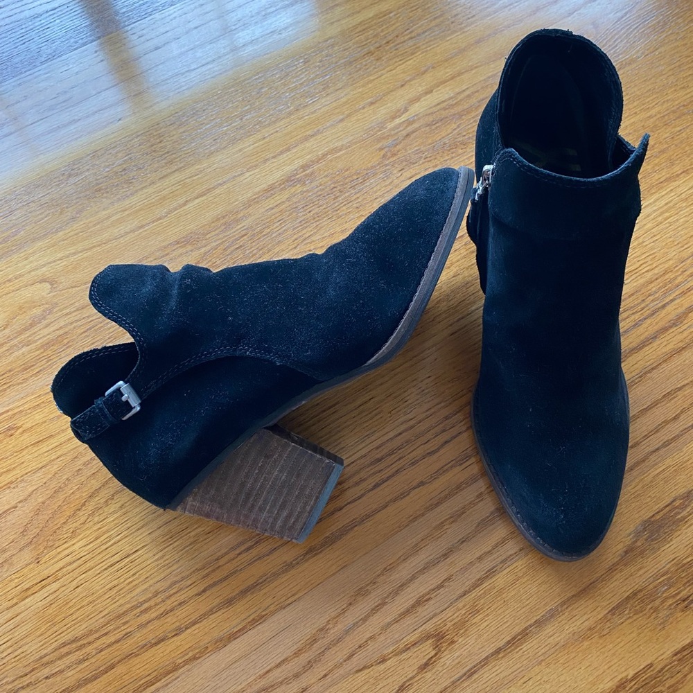 Women’s Suede Booties